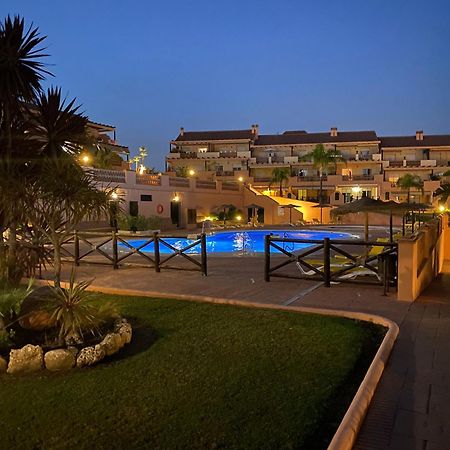 Whydhand Resorts Apartments ,Pools And Lovely Terrace Fuengirola Ngoại thất bức ảnh